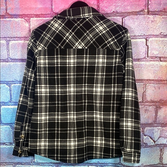 SAGE Collective Sherpa Lined Flannel Jacket Women’s M Black White Plaid Coat - Picture 5 of 10
